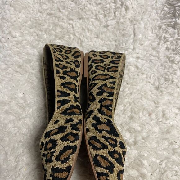 Skechers leopard prints washable stretchy flats rubber soles size 11 . - Picture 5 of 9